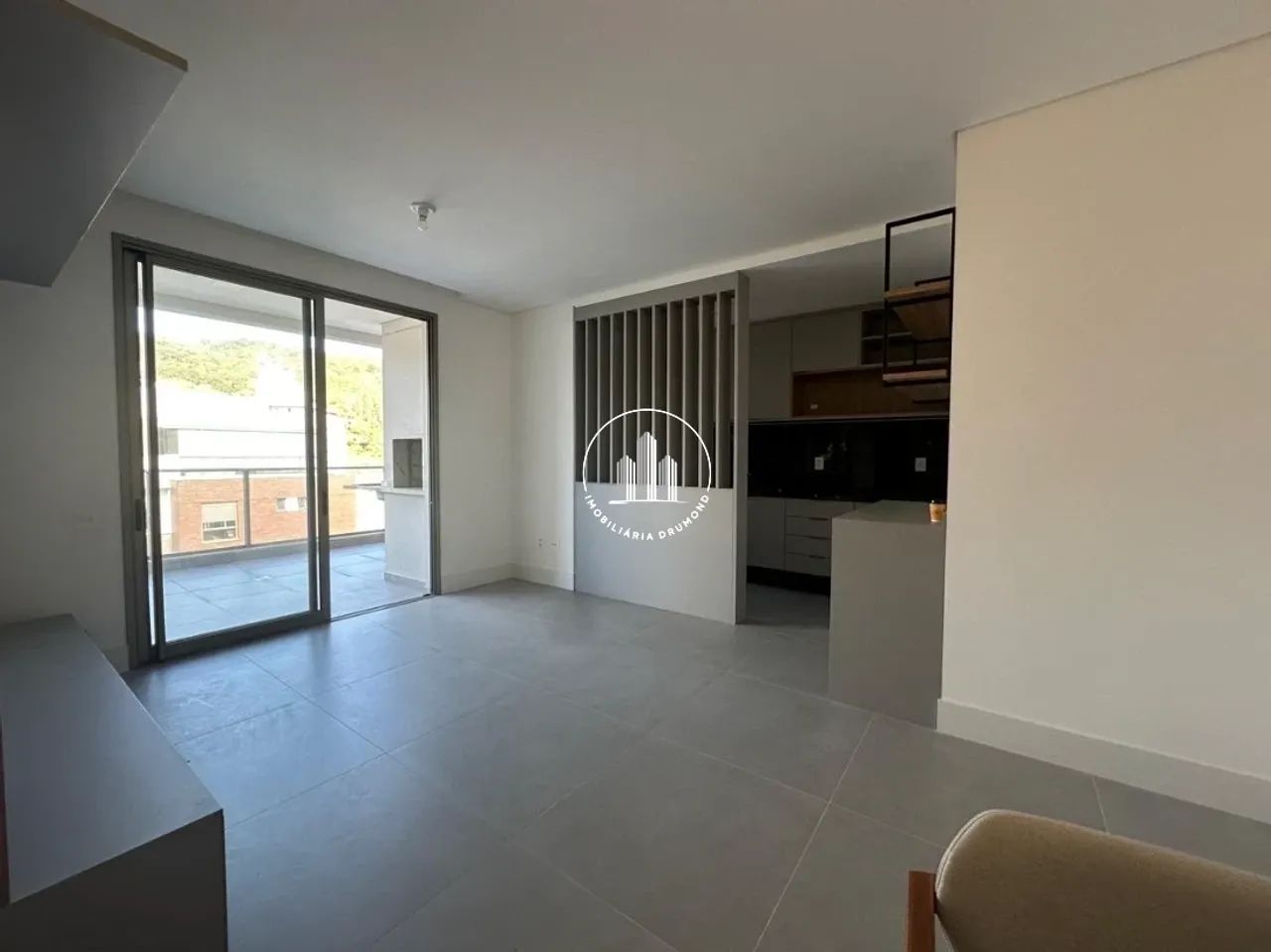 Apartamento 2 Quartos com 2 Suítes e 109m² - Córrego Grande - EST