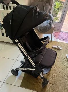Carrinho de bebê burigotto novo