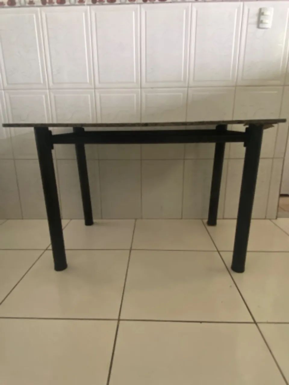 Mesa de jantar com tampo granito - Foto 3