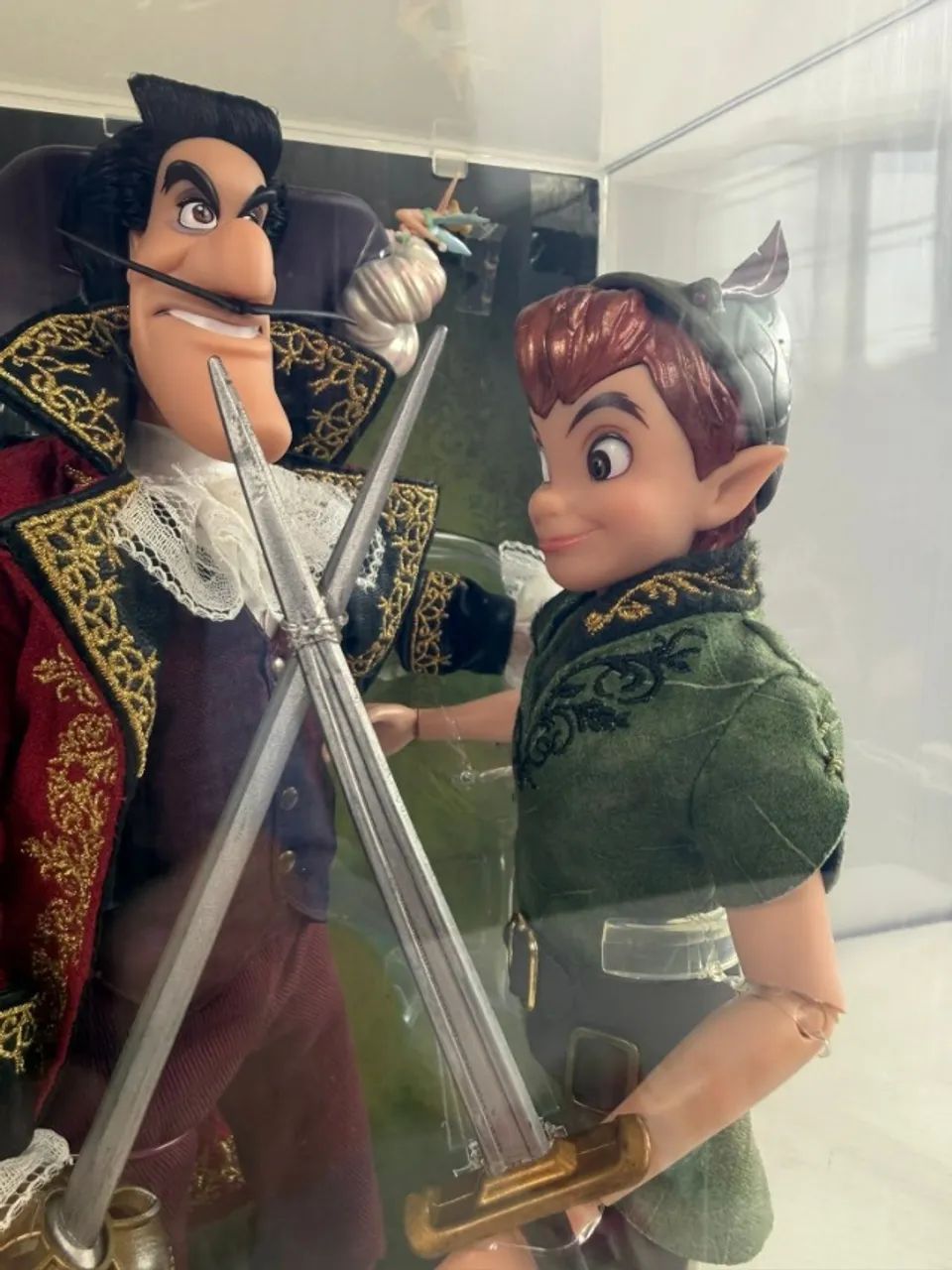  DISNEY FAIRTALE DESIGNER COLLECTION PETER PAN E CAPITAO GANCHO  SET - Foto 3