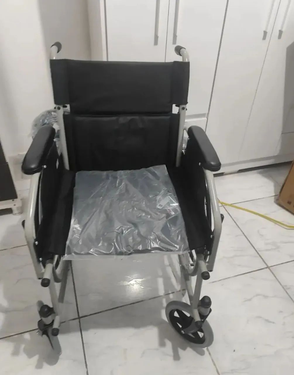 Cadeira de Rodas (Produto Novo) - Foto 3