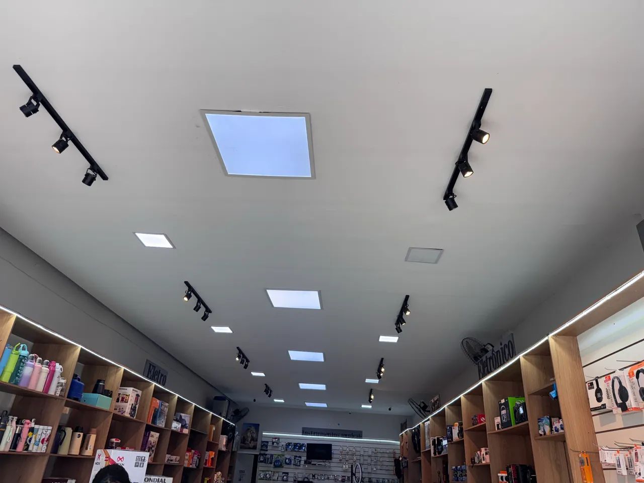 Trilhos de iluminação 