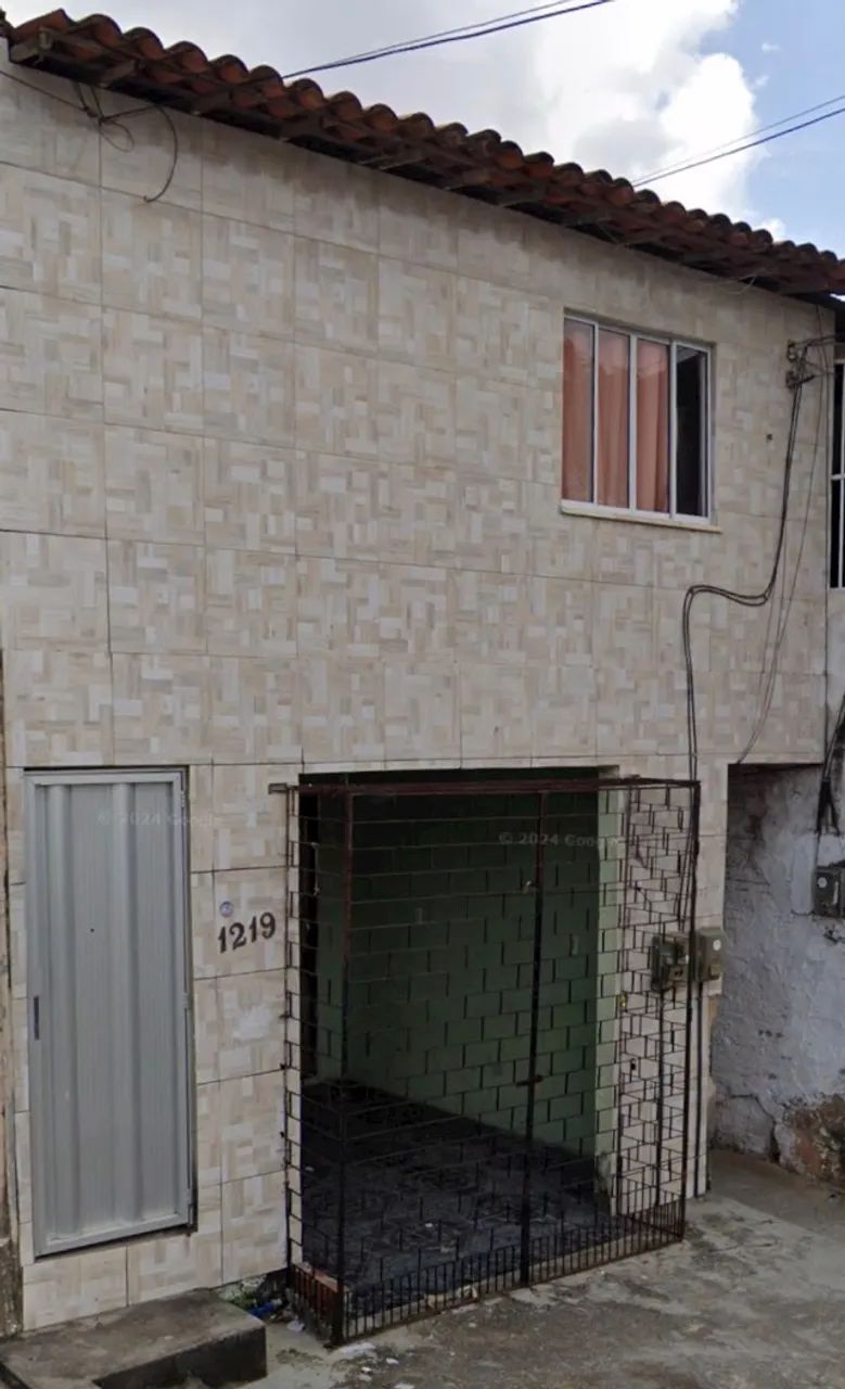Vende-se duas casas