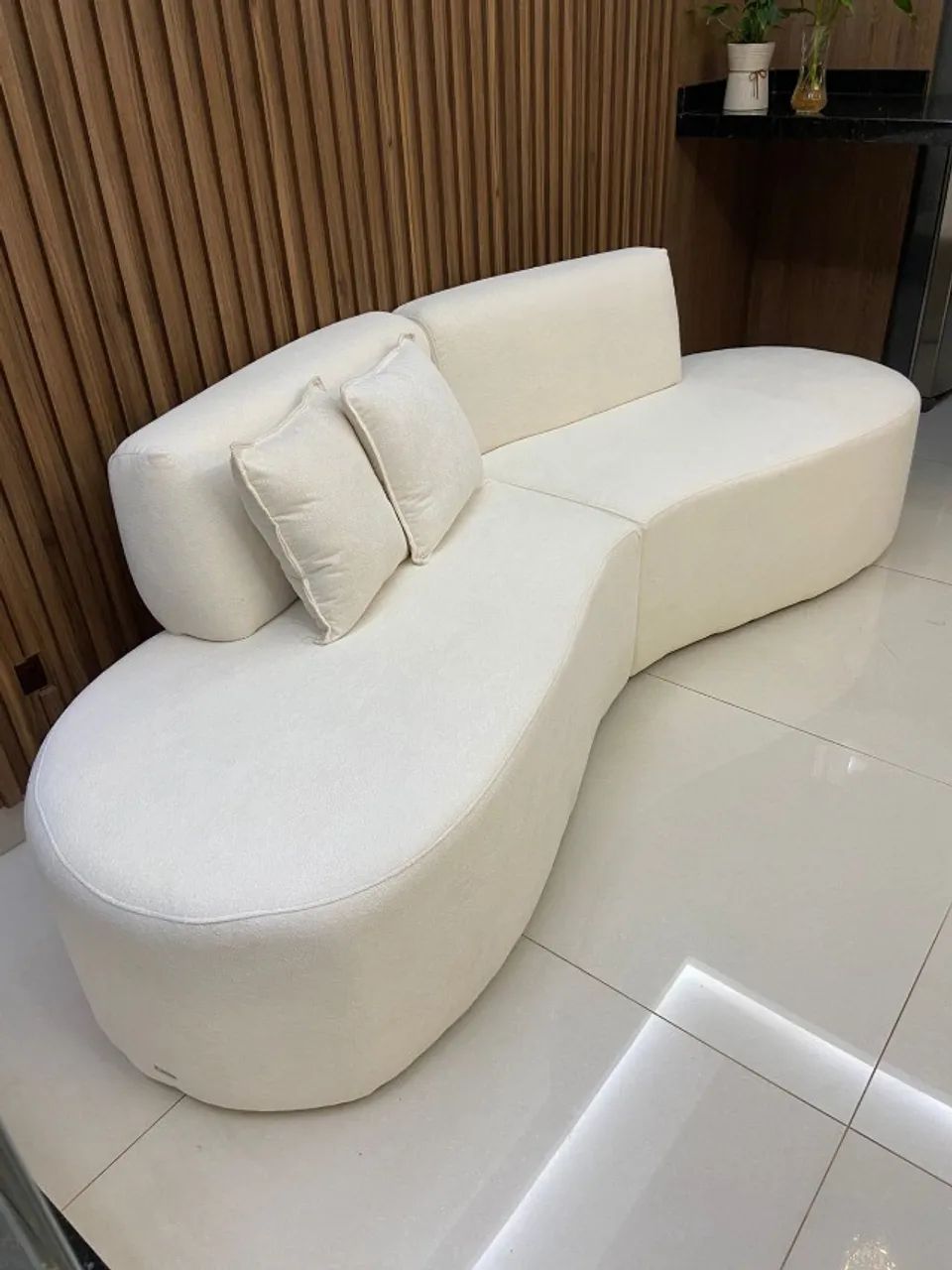 Sofá Living Orgânico 250cm para Recepção Boucle