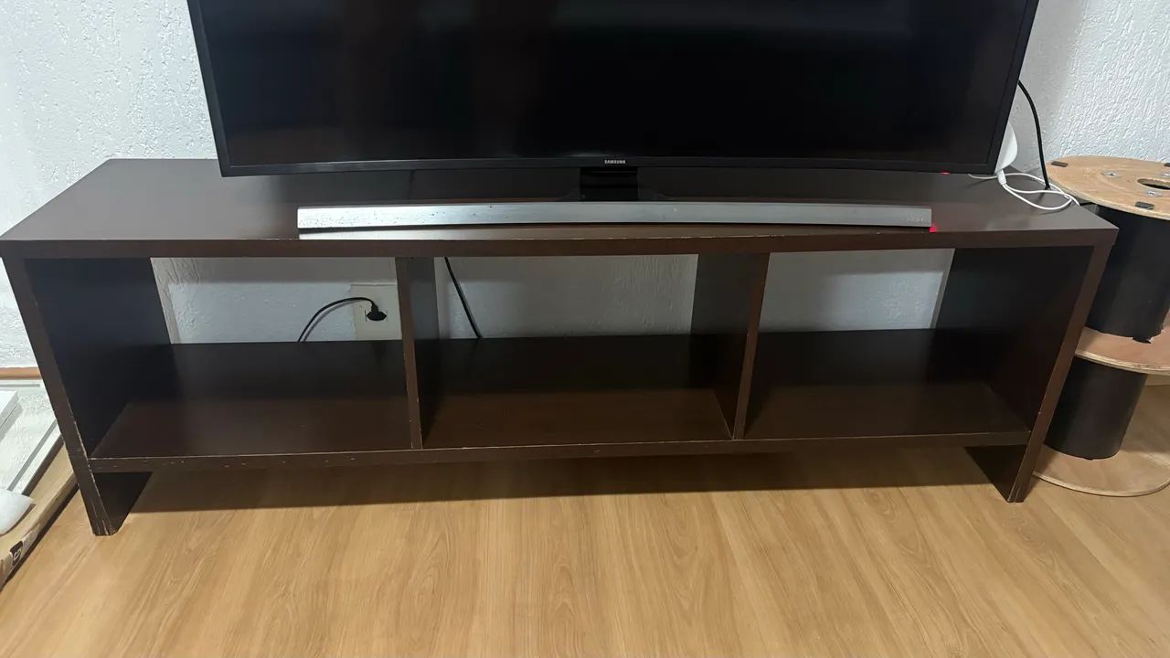 Rack TV