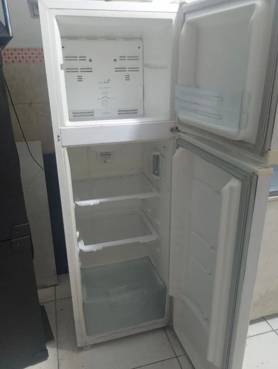Geladeira frot free pra hoje - Foto 2