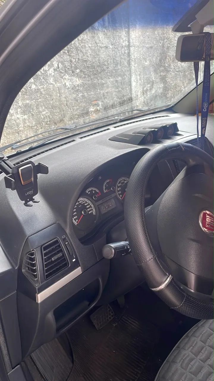 Fiat Idea Adv./ Adv.lock.dualogic 1.8 Flex 5P 2013 - Foto 5