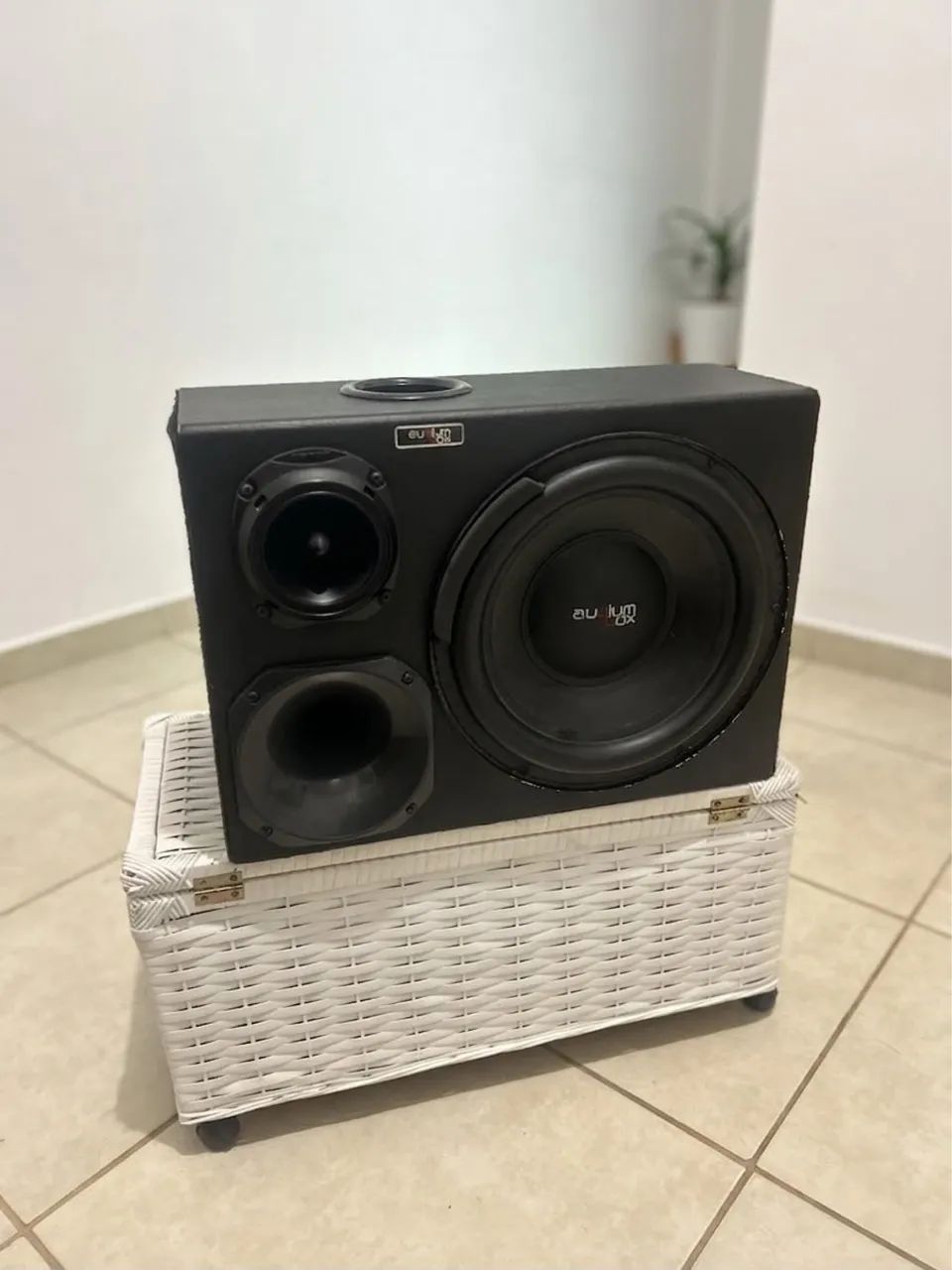 Caixa de som Audiumbox