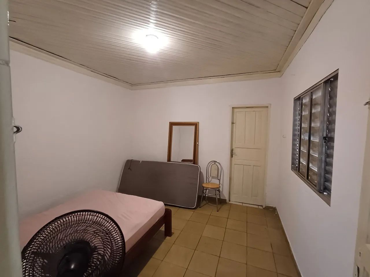 Casa com ótima localização  - Foto 3