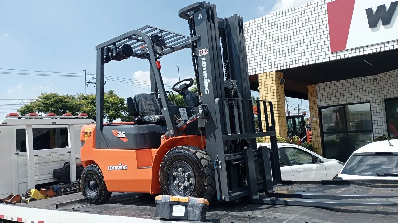  Empilhadeira lonking 2.500KG - Foto 2