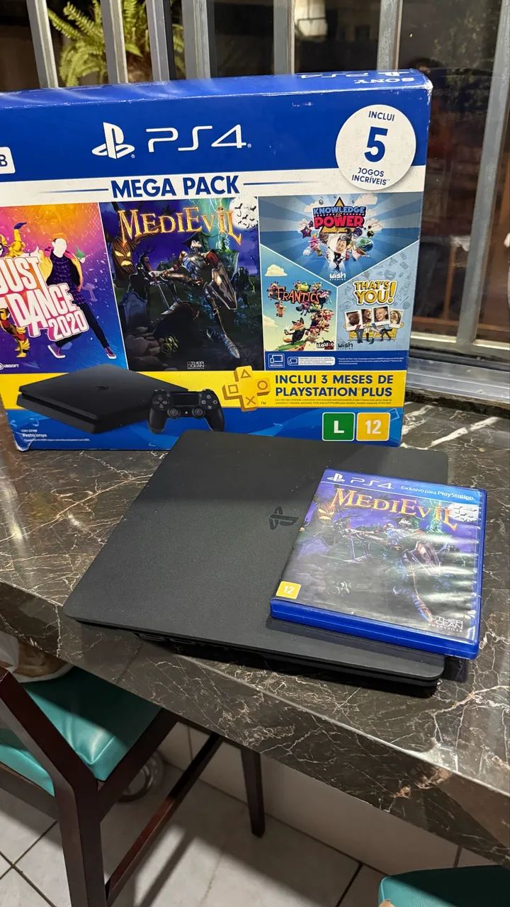 Vendo ps4 em excelente estado!