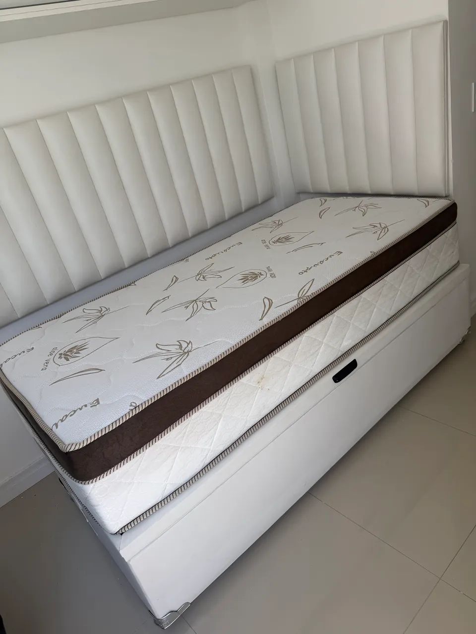 Vendo cama de solteiro  - Foto 5