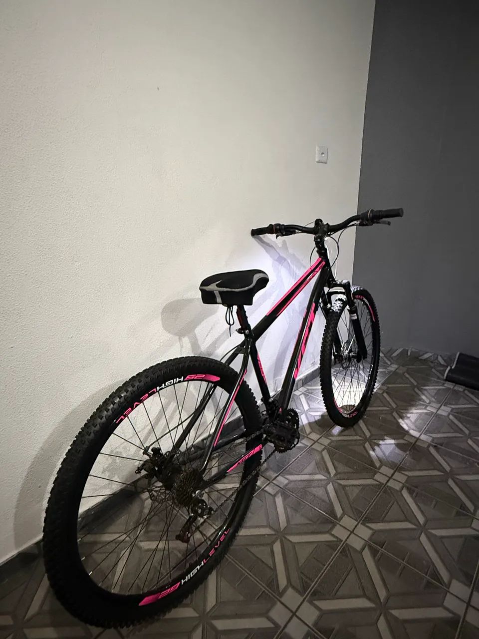 Vendo bicicleta nova Aro 29 - Foto 2