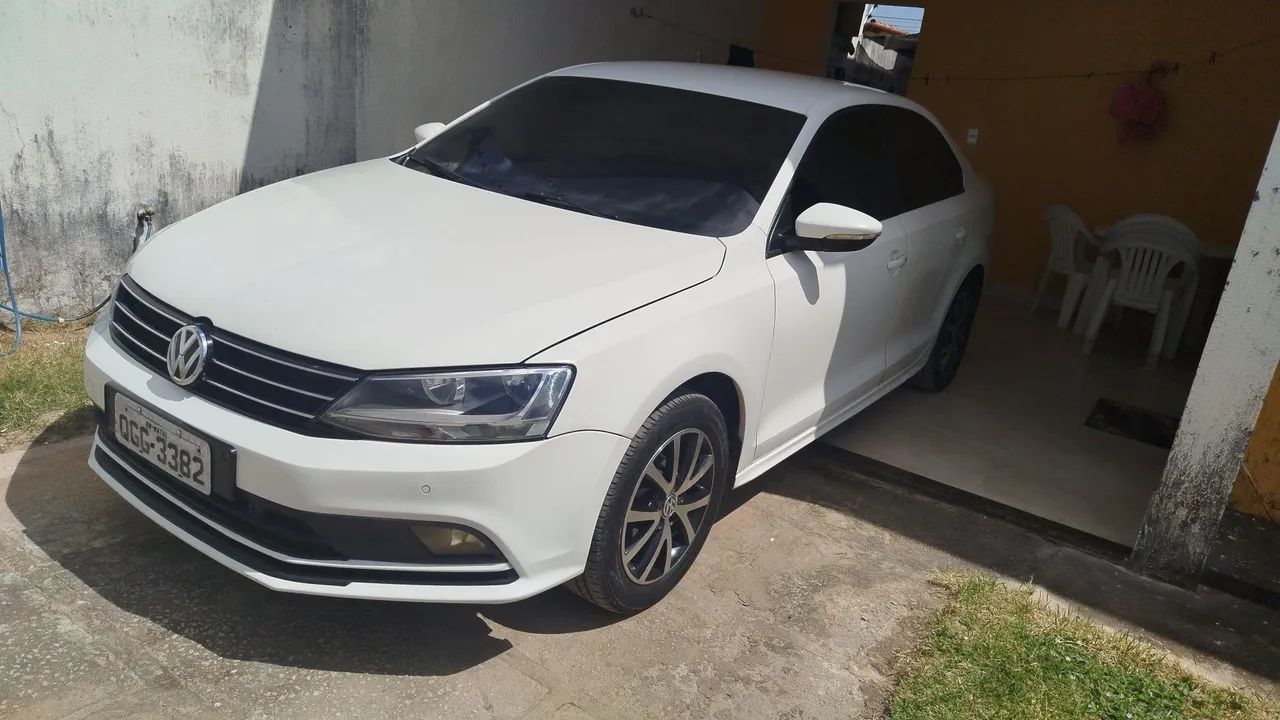 Volkswagen Jetta JETTA Trendline 2.0 T.Flex 8V 4p Tip. 2016