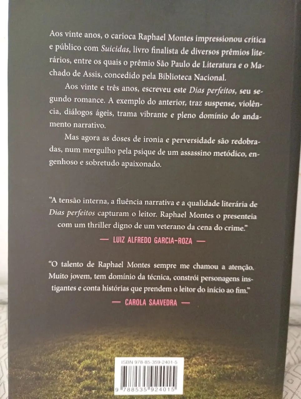 Livro: Dias perfeitos por Raphael Montes - Foto 2