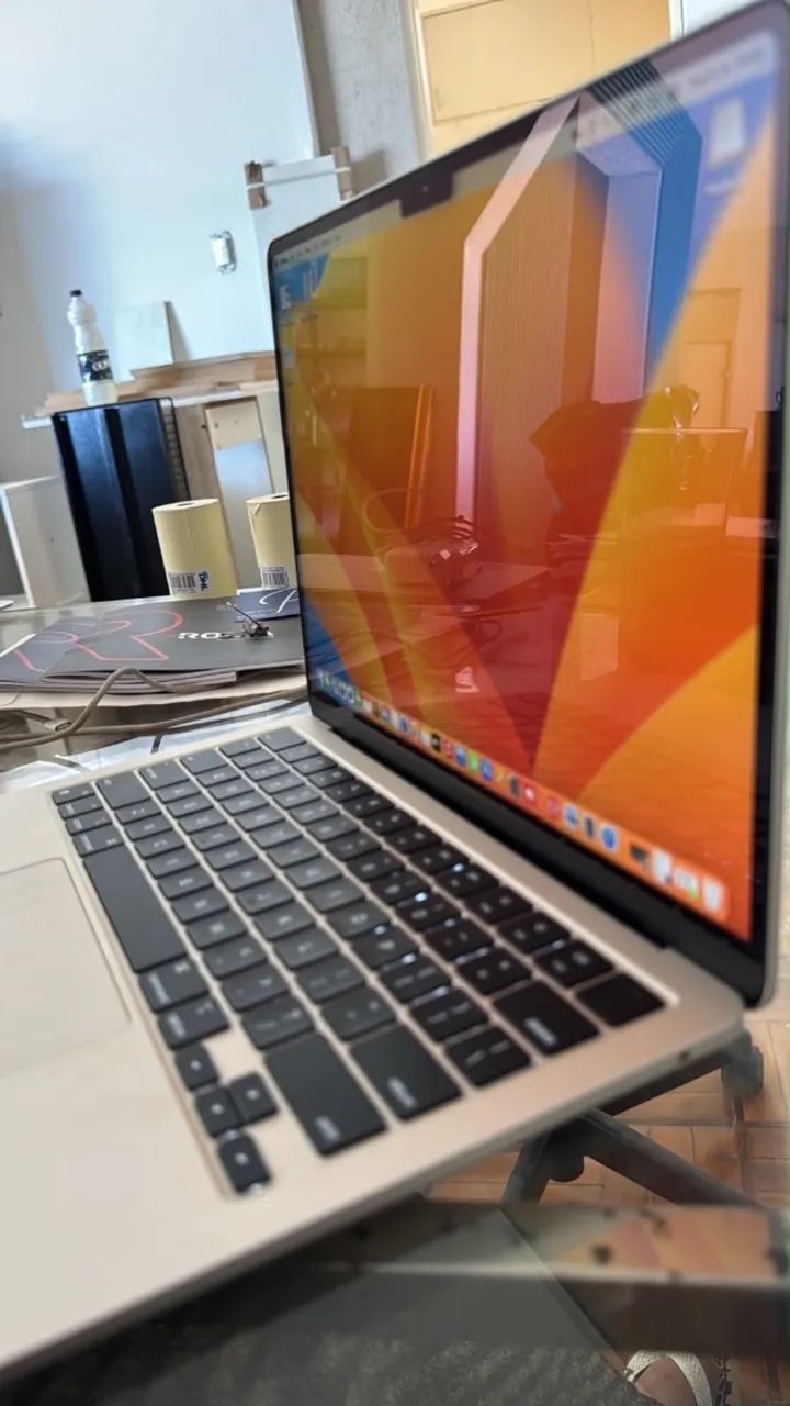 MACBOOK AIR M2 DOURADO - Foto 5