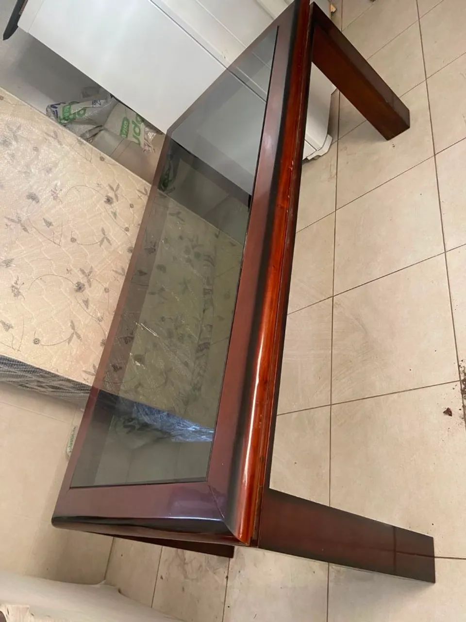 Vende se Mesa de vidro com 8 cadeiras   - Foto 2