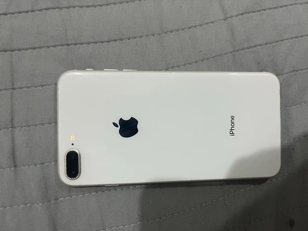 iPhone 8 Plus 64GB