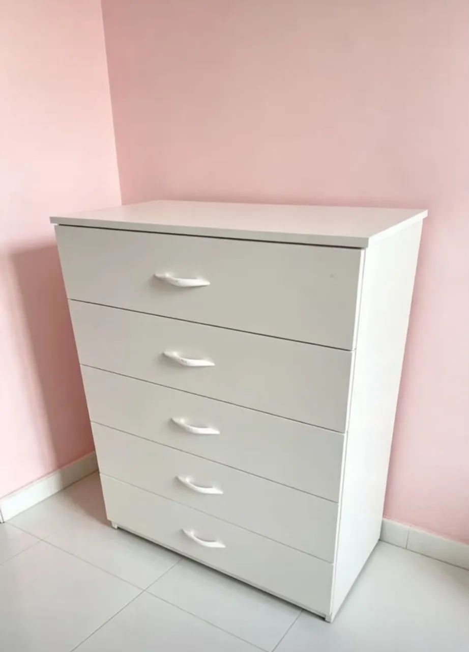 Cômodas 5 gavetas em mdf