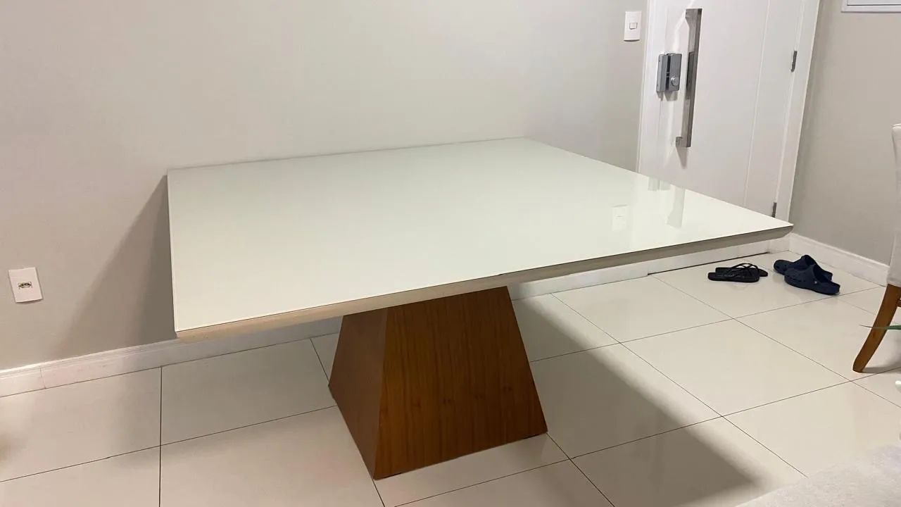 Mesa de Jantar à Venda - Foto 3