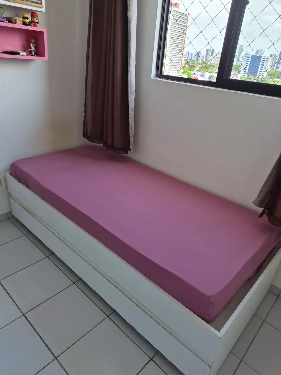 Vendo Bicama de madeira super conservada - Foto 3