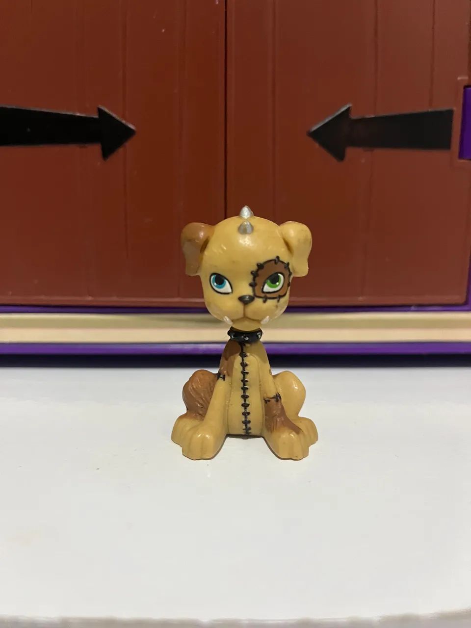Monster high Frankie básica pet 