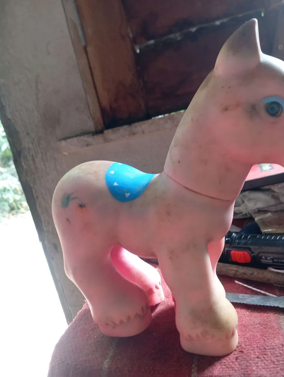 Pônei de plástico  - Foto 3