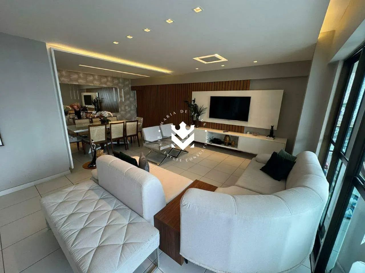 Apartamento com 204 m2 com 4 suites , 3 vagas, Edificio Maria Carolina Montenegro - Lazer 