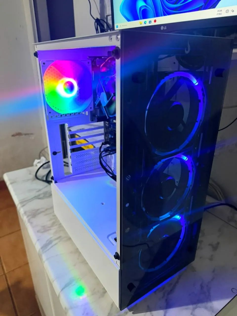 PC Gamer i3-8150K | 8GB DDR4 | Grafico Integrado| SSD 120GB | RGB