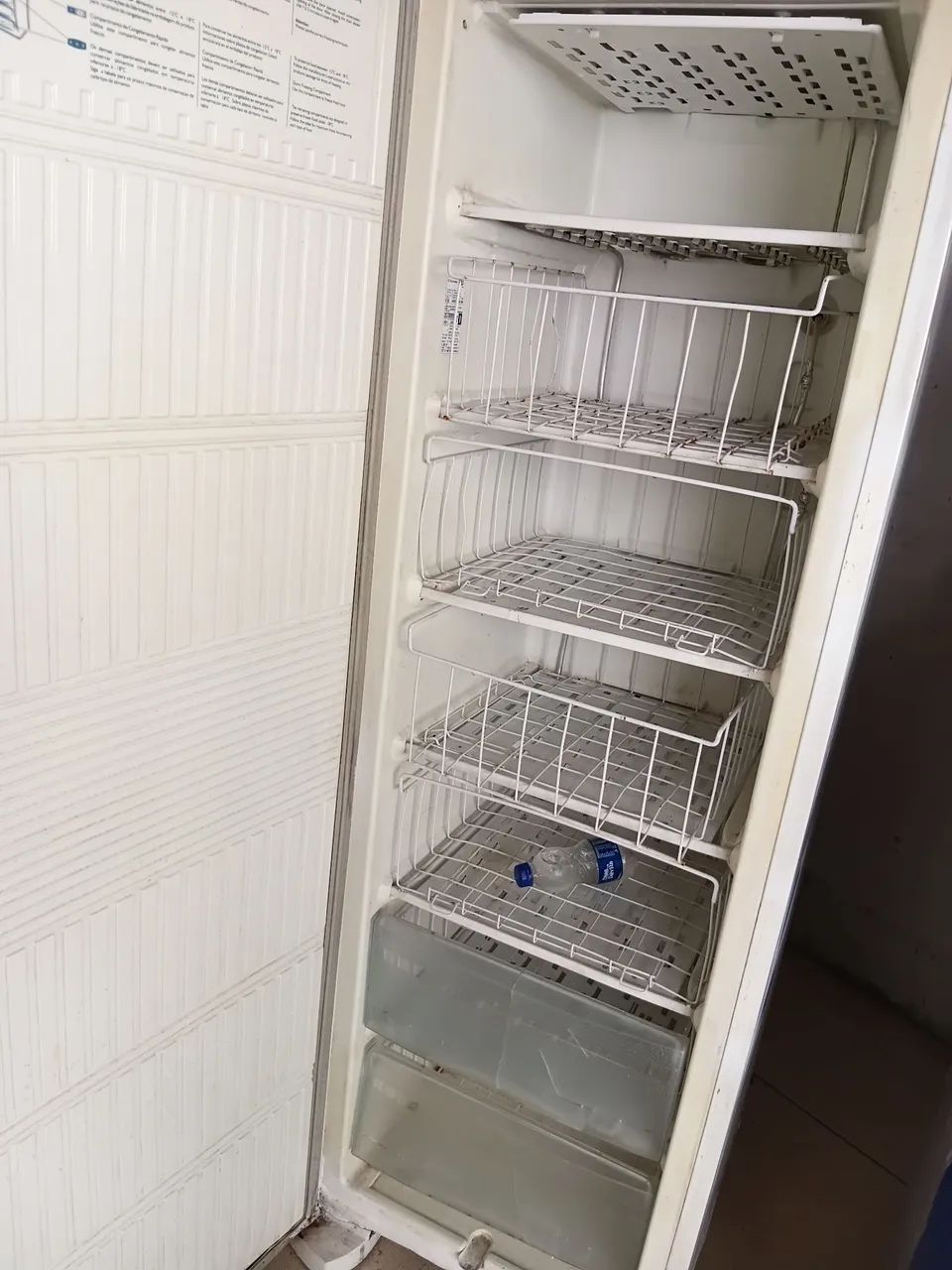 Freezer vertical oportunidade  - Foto 2