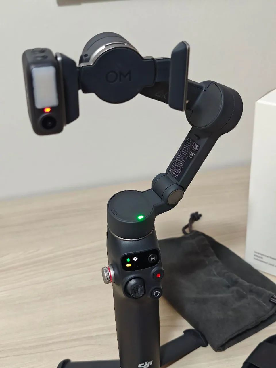 Estabilizador Dji Osmo Mobile 8 - Foto 2