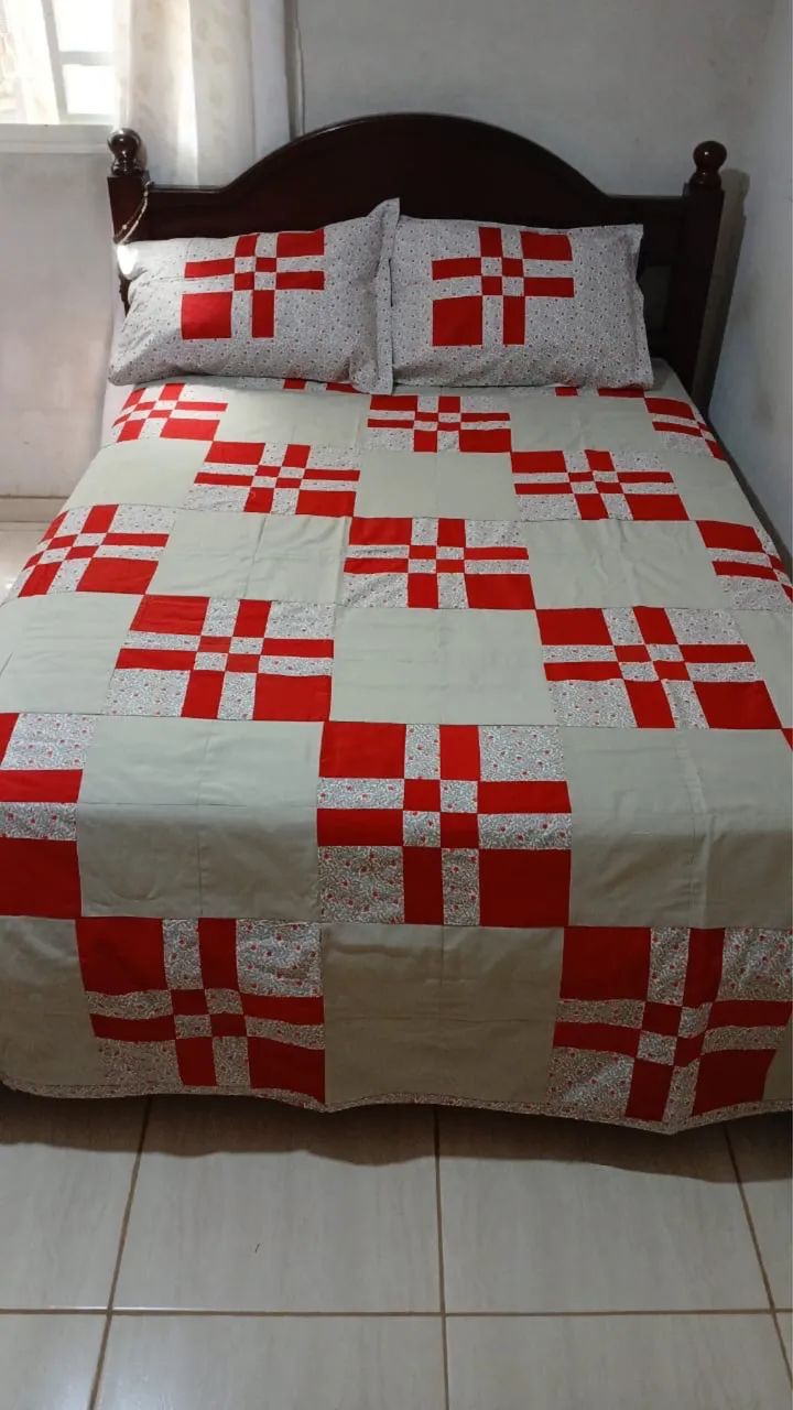 Jogo de cama casal Patchwork (colcha + 2 capas de travesseiro) - Foto 3