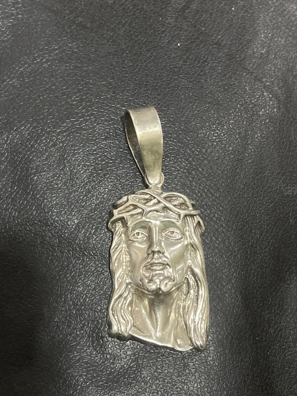 Pingente de prata Jesus