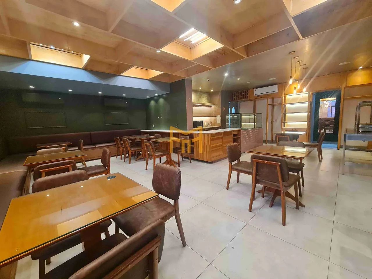 Village Office - Loja com 94,52 m² + 1 vaga de garagem - Umarizal