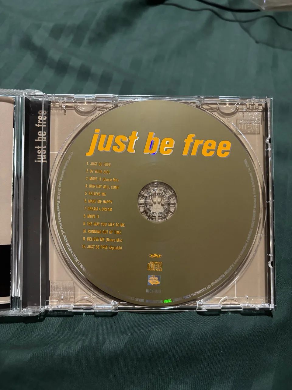 Christina Aguilera - Just Be Free (Japonês)  - Foto 3
