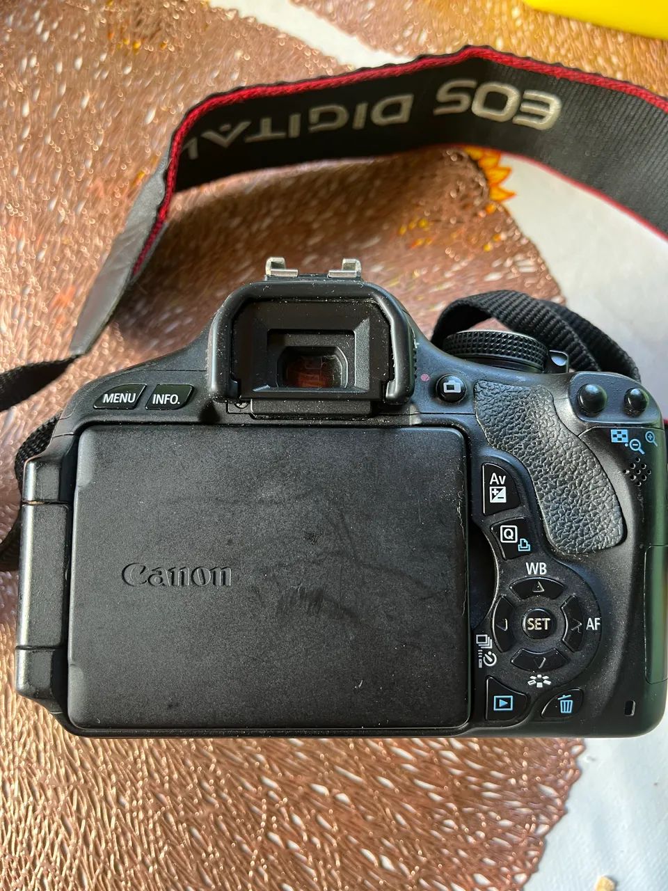 Câmera cânon rebel t3i - Foto 3