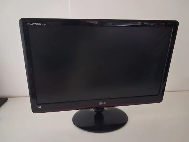 Monitor LG 21.5" Flatron E2350 - Funcionando (com detalhe na tela)