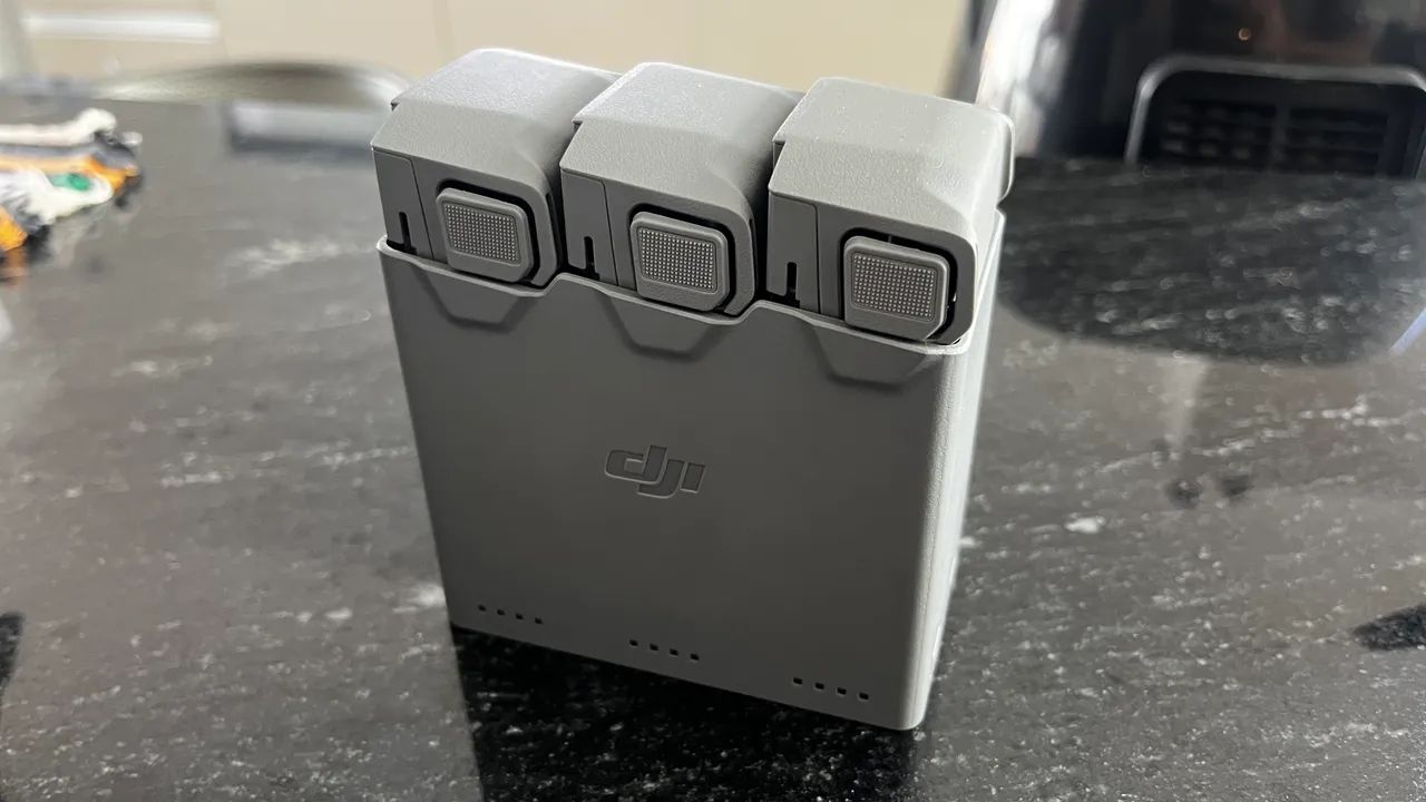 DJI MINI 5 PRO FLY MORE COMBO - Foto 5