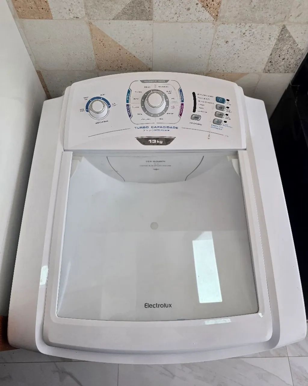 Mesa de Jantar com Cadeiras + Aparador e Máquina de Lavar Roupa  - Foto 5
