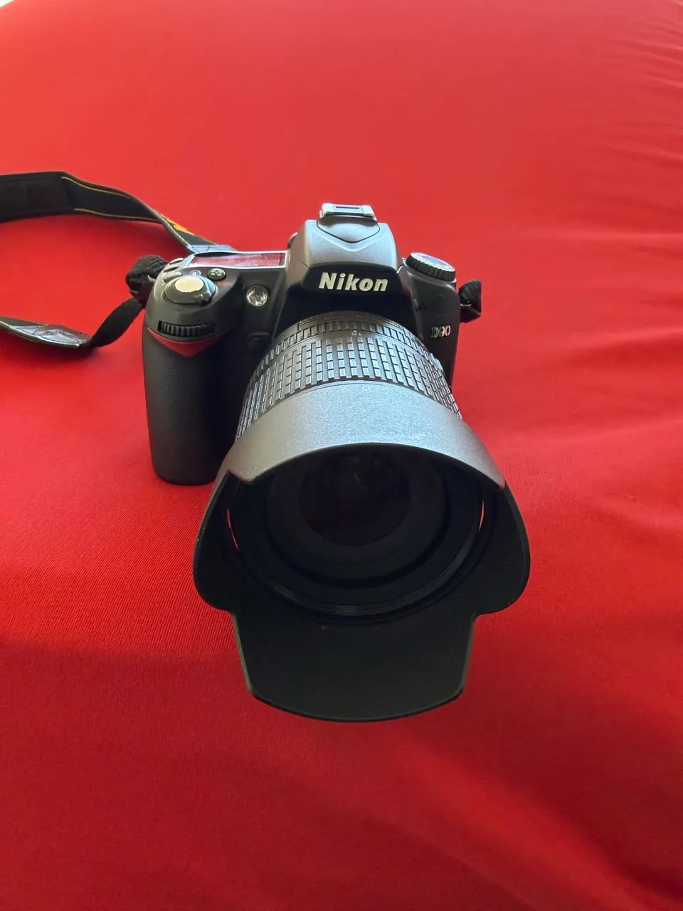 Nikon D90 - Foto 2