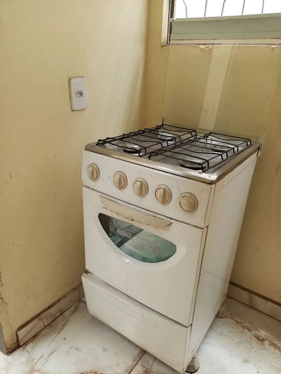 Um fogão 