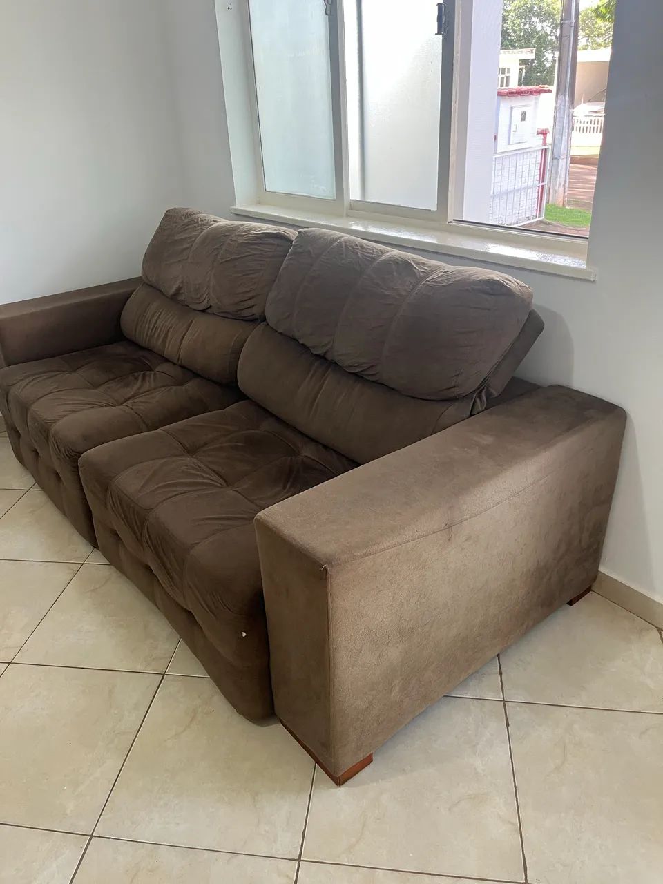 Vendo sofá reclinável e retrátil 