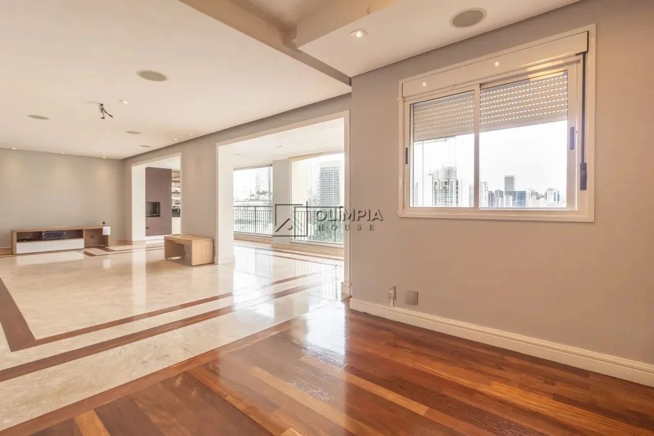 Aluguel Apartamento 3 Dormitórios - 168 m² Brooklin