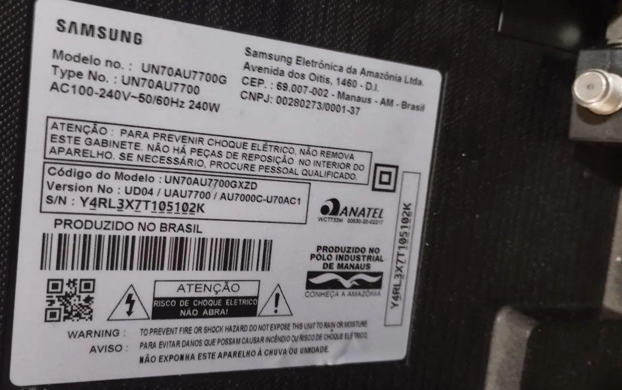 Smart TV 70 polegadas Samsung Crystal UHD 4K, modelo AU7700 de 70 polegadas.