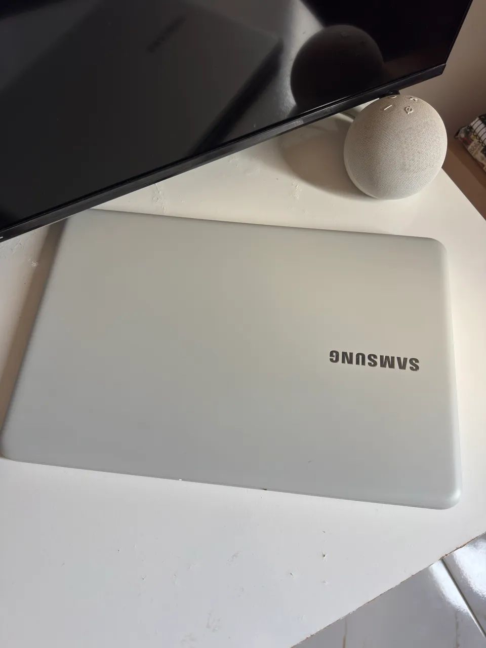 Notebook Samsung E30 Intel Core I3 4gb 1tb 15.6 W10 Branco - Excelente