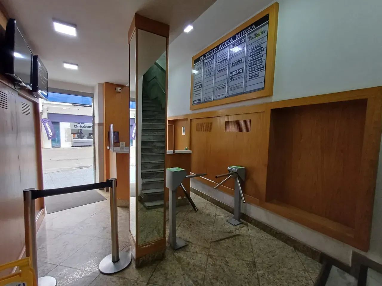 Salas Comerciais no Calçadão de São João Meriti (Rua da Matriz) - Foto 3