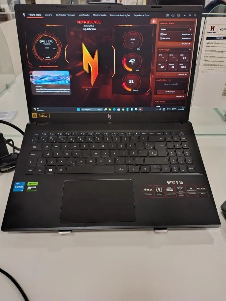 Notebook Acer Nitro V15 - Foto 3