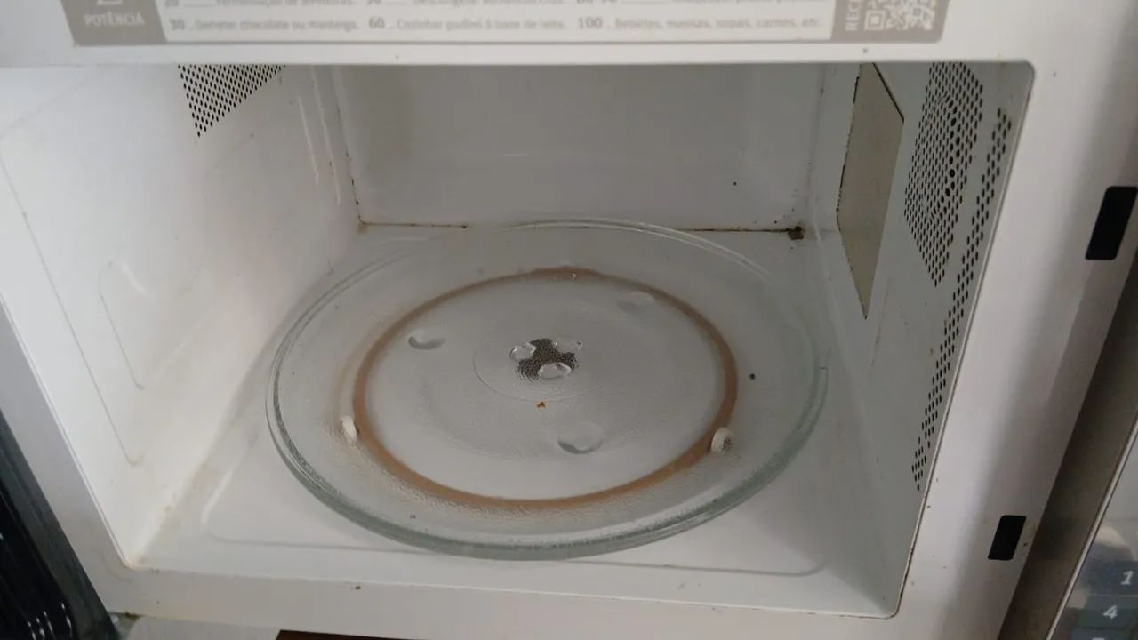 Microondas semi novo - Foto 4