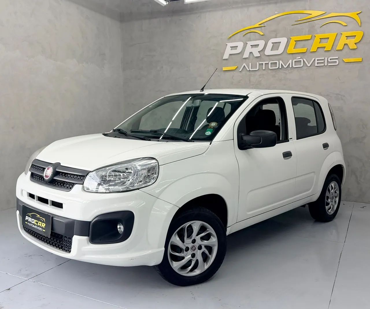 Fiat Uno Attractive 1.0 Flex 6V 5P 2017