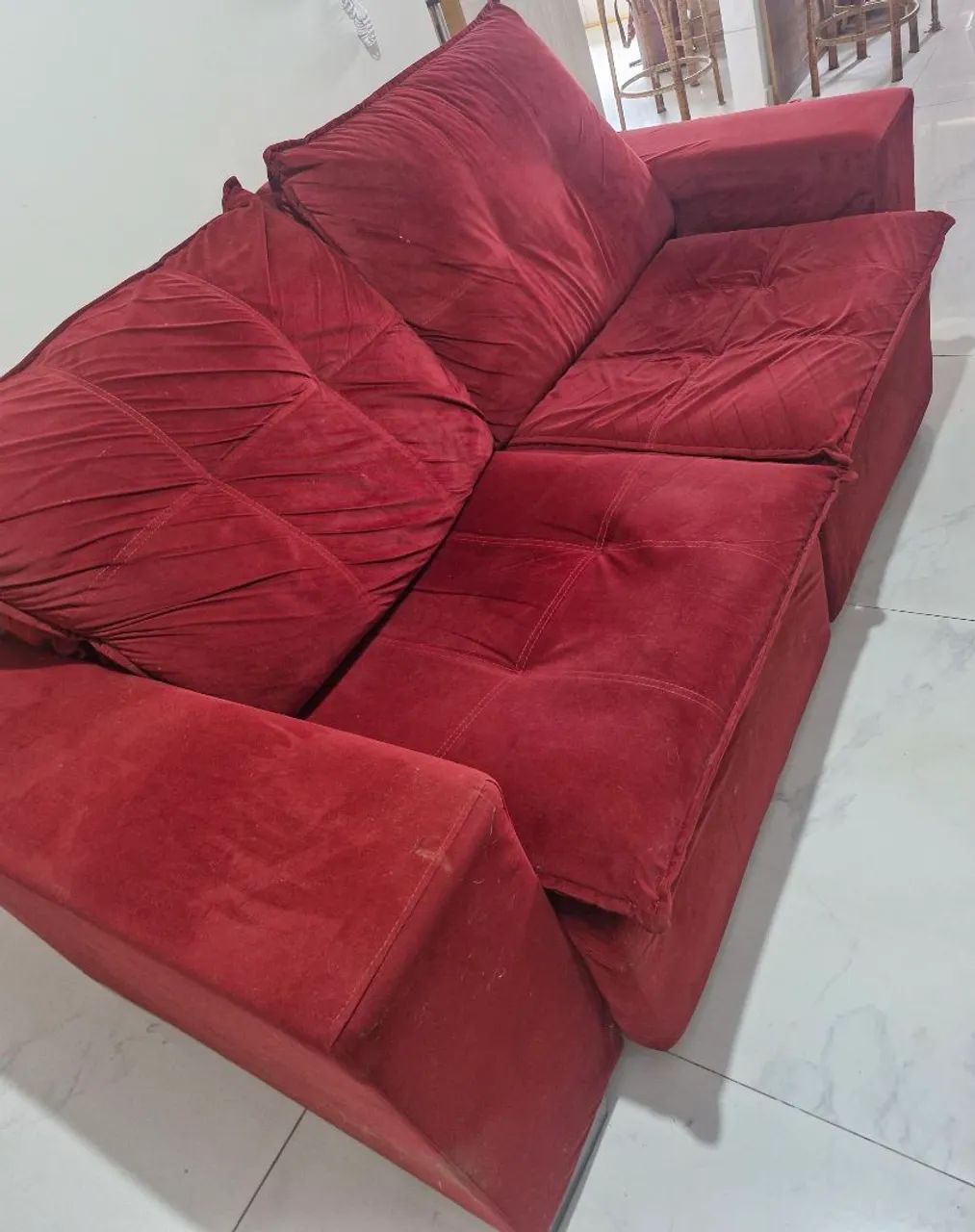 Sofa retrátil bordô 480,00 tratar 48. *  - Foto 2